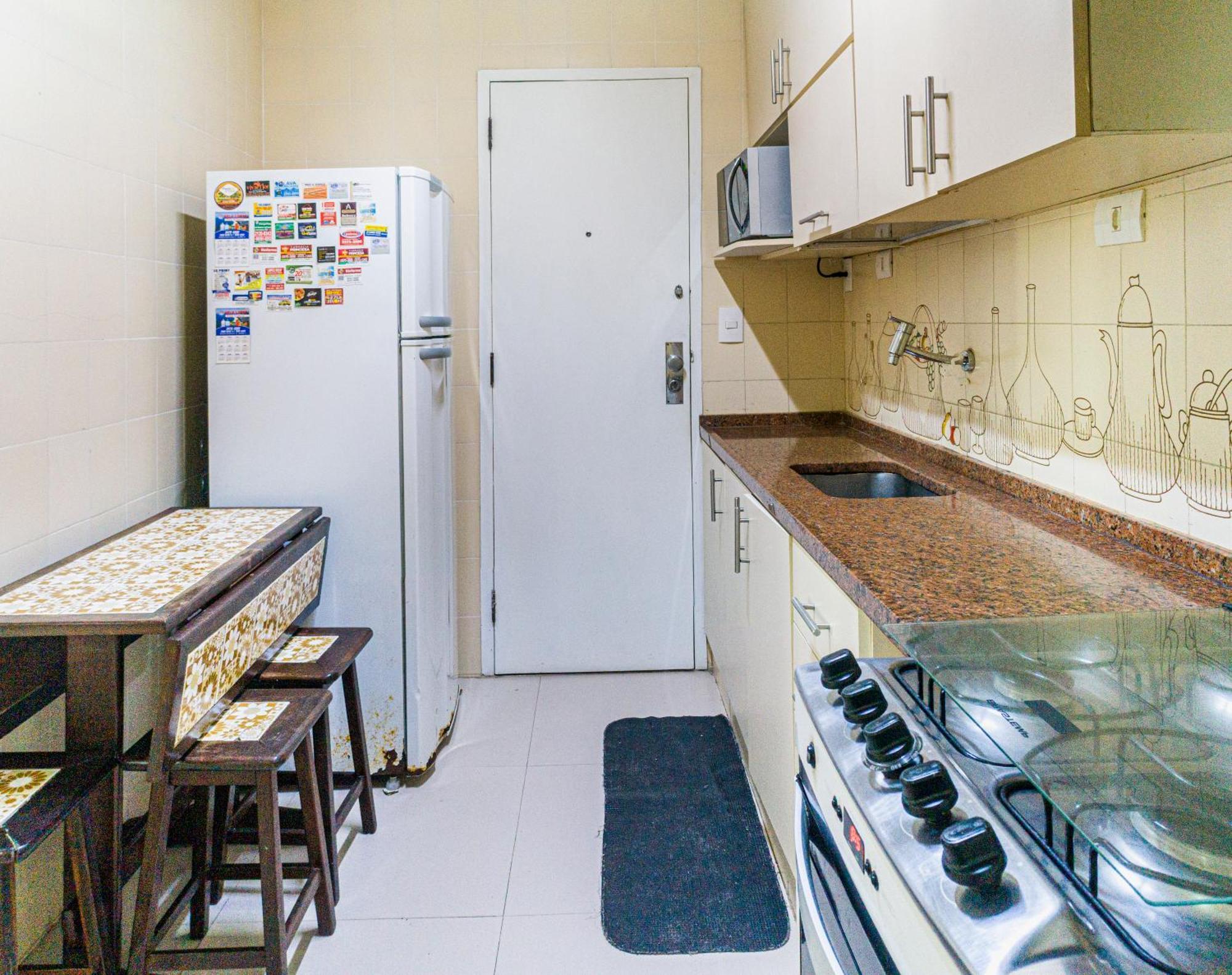 Apartamento Completo Na Praia De Copacabana 02 Quartos Com Vista Lateral Mar Em Andar Alto, Ar, Wifi , Netflix, Pauloangerami Rmvc18 Rio de Janeiro Buitenkant foto