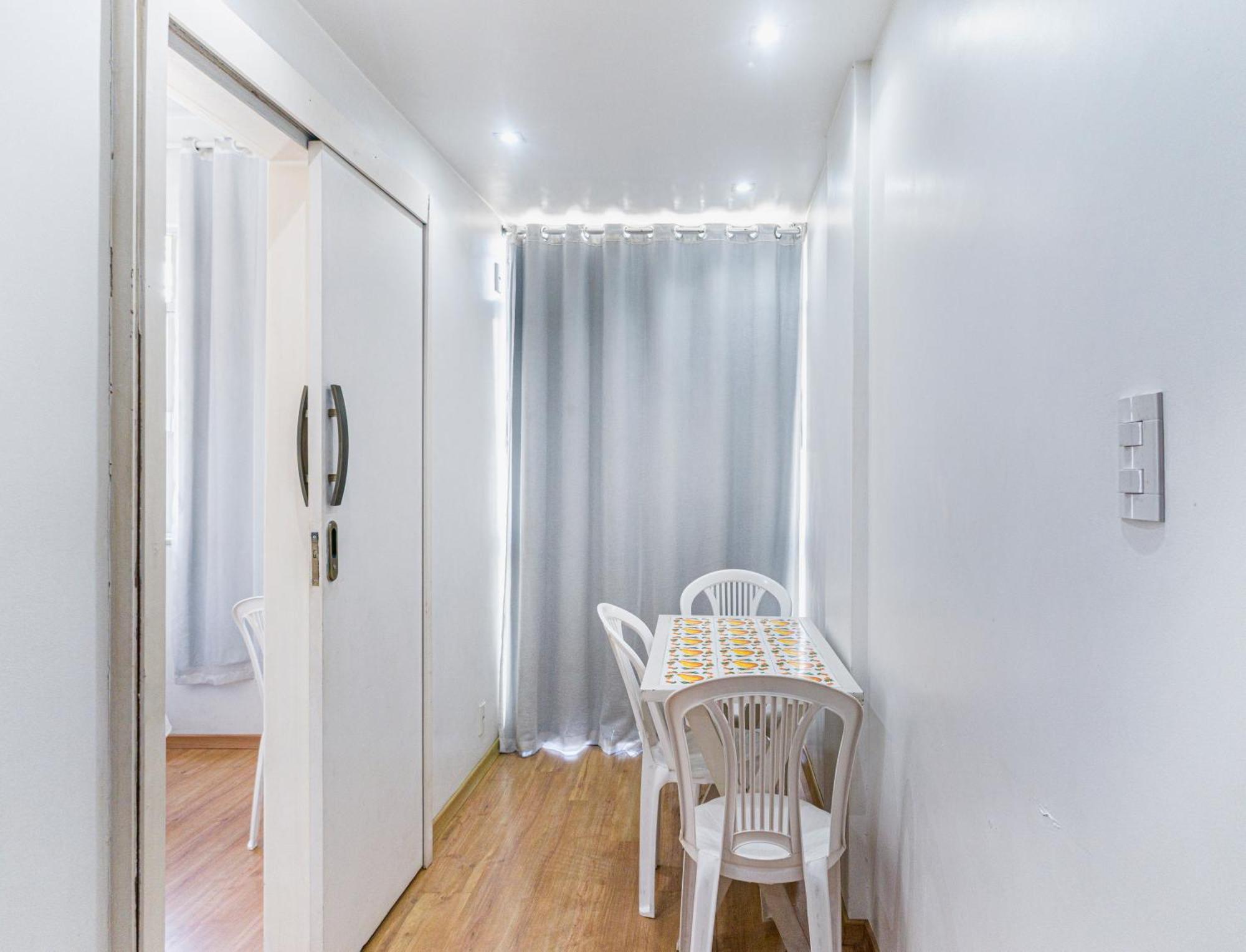 Apartamento Completo Na Praia De Copacabana 02 Quartos Com Vista Lateral Mar Em Andar Alto, Ar, Wifi , Netflix, Pauloangerami Rmvc18 Rio de Janeiro Buitenkant foto
